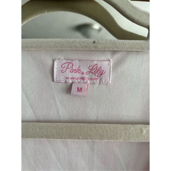 Pink Lily Women's Size Medium Barbiecore One Piece Romper Short Sleeve Skort - Picture 5 of 8